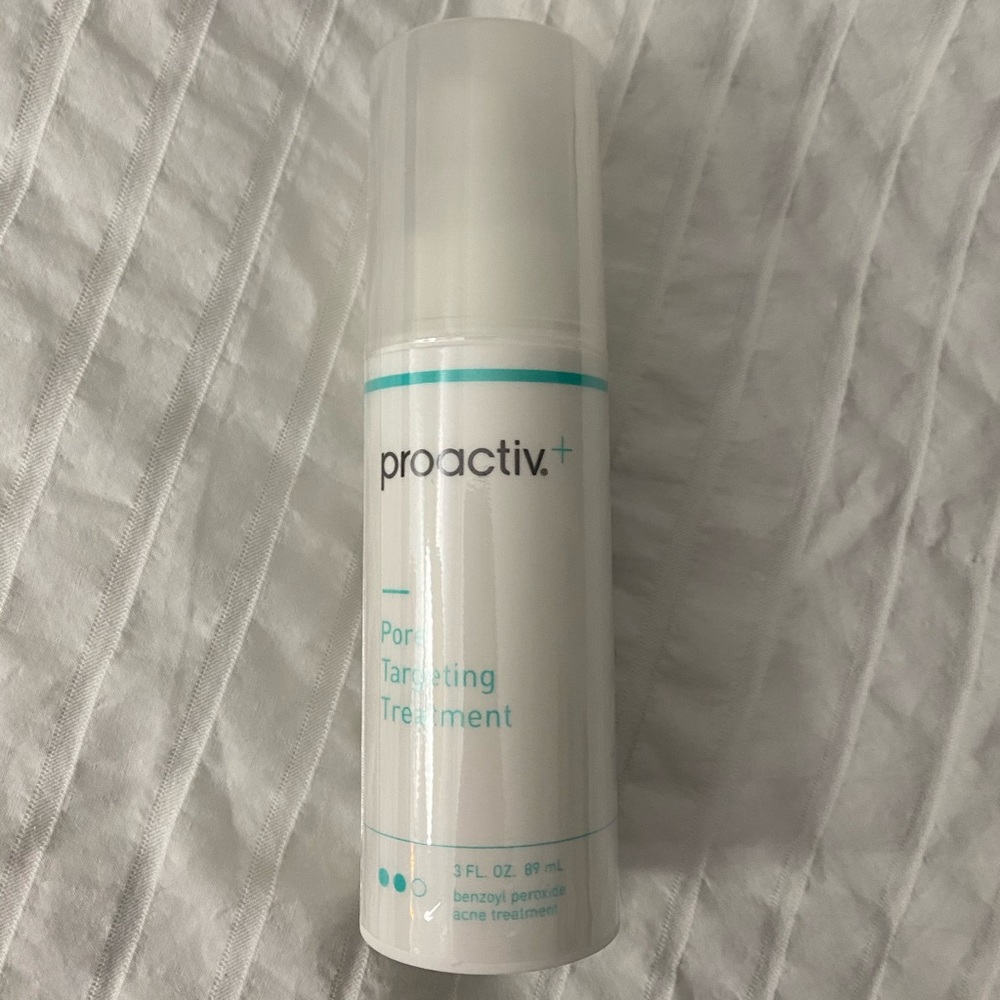 Proactiv + pore targeting treatment step 2